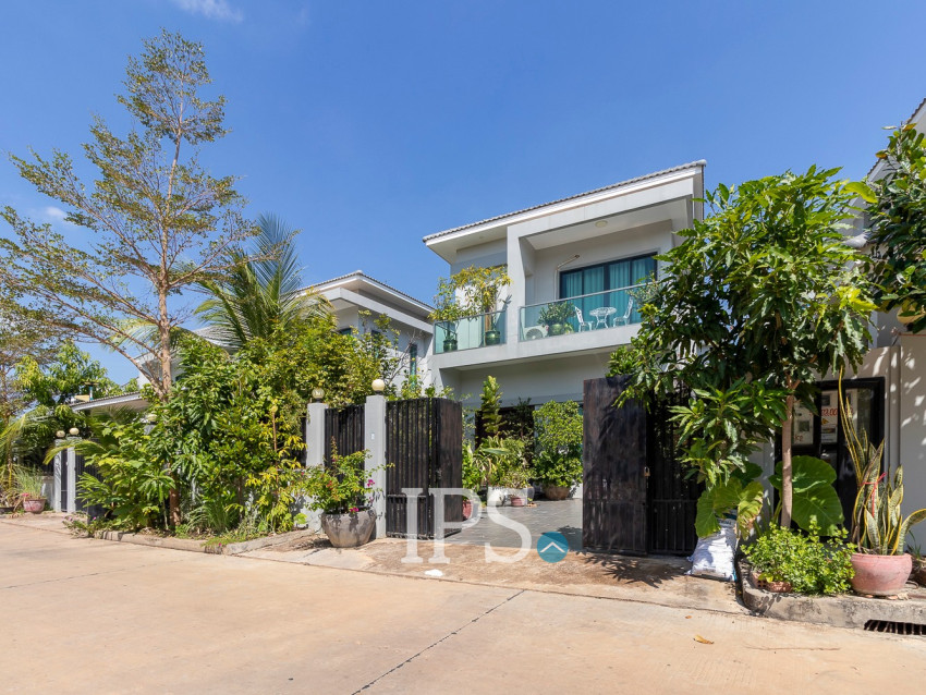 3 Bedroom Villa For Rent - Borey Tourism, Kandaek, Prasat Bakong, Siem Reap