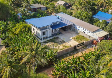 4 Bedroom House For Sale - Sangkat Siem Reap, Siem Reap thumbnail