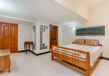 Renovated 2 Bedroom Apartment For Rent - Chey Chumneah, Phnom Penh thumbnail