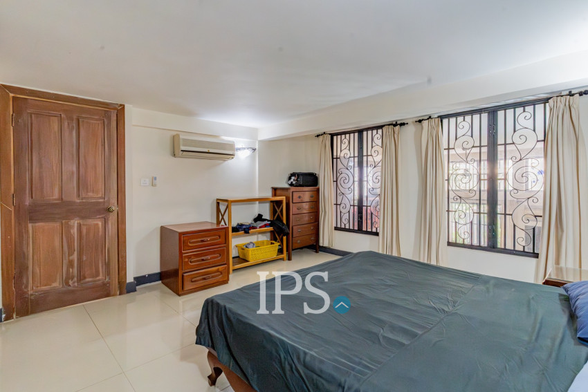 Renovated 2 Bedroom Apartment For Rent - Chey Chumneah, Phnom Penh