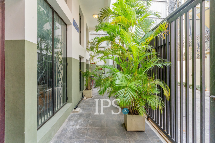 Renovated 2 Bedroom Apartment For Rent - Chey Chumneah, Phnom Penh