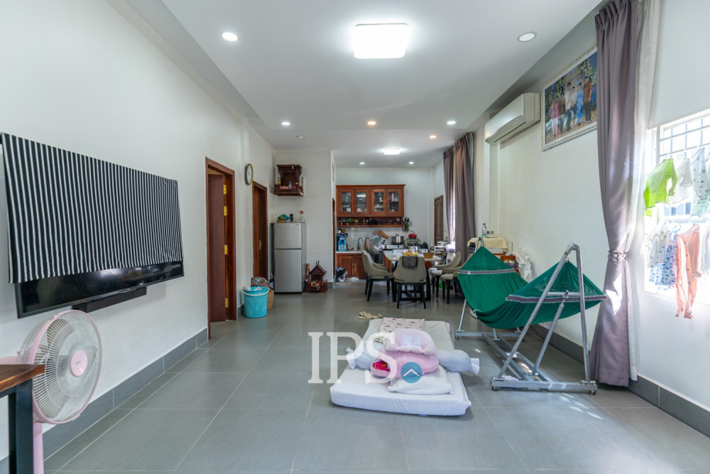 33 Unit Apartment Building For Sale - Boeung Kak 2, Phnom Penh - Image 3