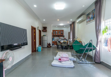 33 Unit Apartment Building For Sale - Boeung Kak 2, Phnom Penh thumbnail