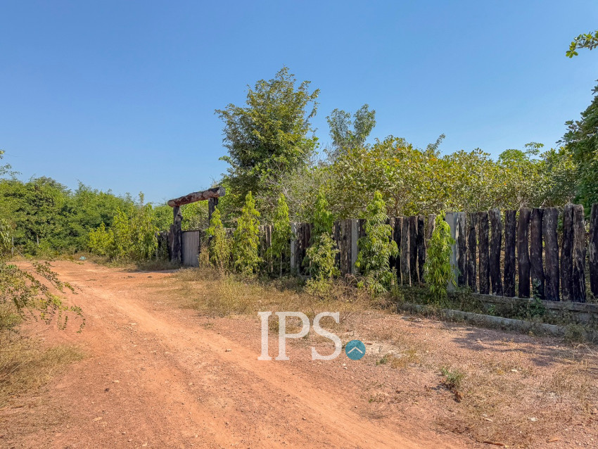 19,735 Sqm Land For Sale - Banteay Srei, Siem Reap