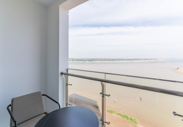 47 Sqm Studio Condo For Sale - Diamond Bay, Tonle Bassac, Phnom Penh thumbnail