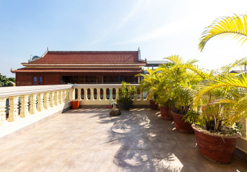 6 Bedroom Villa For Sale - Slor Kram, Siem Reap thumbnail