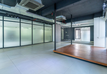 213 Sqm Office For Rent - Beoung Raing, Phnom Penh thumbnail