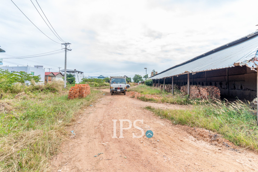 37,046 Sqm Commercial Land For Rent - Preaek Ta Teaen, Kandal Province