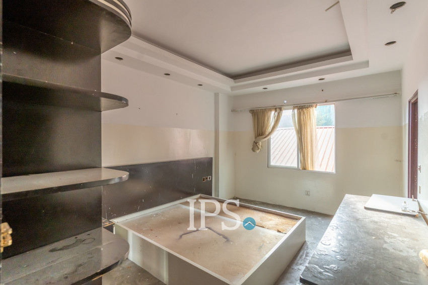 320 Sqm Commercial Building For Rent - BKK1, Phnom Penh