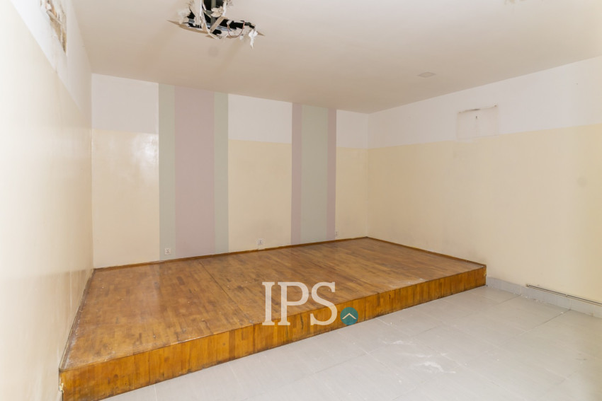 320 Sqm Commercial Building For Rent - BKK1, Phnom Penh