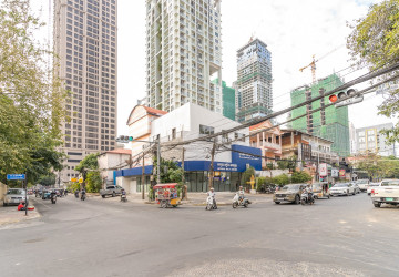 320 Sqm Commercial Building For Rent - BKK1, Phnom Penh thumbnail