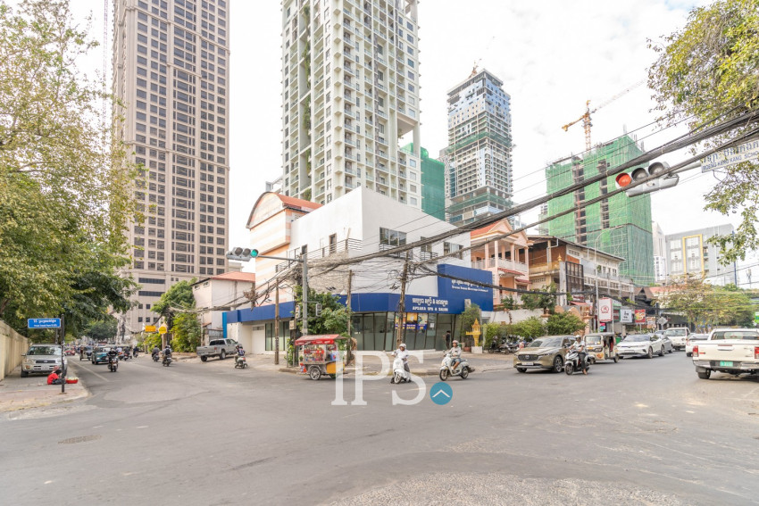 320 Sqm Commercial Building For Rent - BKK1, Phnom Penh