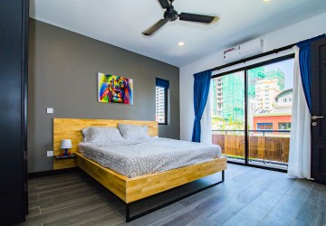 Renovated Duplex 3 Bedroom Apartment For Sale - BKK1, Phnom Penh thumbnail