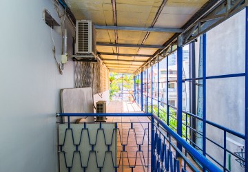 Renovated Duplex 3 Bedroom Apartment For Sale - BKK1, Phnom Penh thumbnail