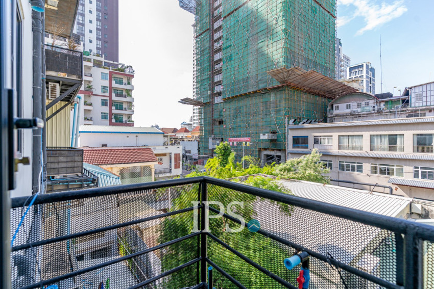 Renovated Duplex 3 Bedroom Apartment For Sale - BKK1, Phnom Penh