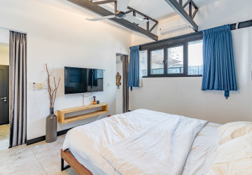 Renovated Duplex 3 Bedroom Apartment For Sale - BKK1, Phnom Penh thumbnail