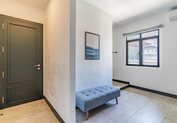 Renovated Duplex 3 Bedroom Apartment For Sale - BKK1, Phnom Penh thumbnail