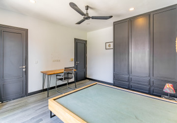 Renovated Duplex 3 Bedroom Apartment For Sale - BKK1, Phnom Penh thumbnail