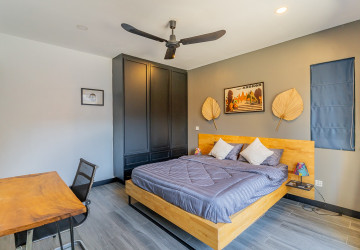 Renovated Duplex 3 Bedroom Apartment For Sale - BKK1, Phnom Penh thumbnail