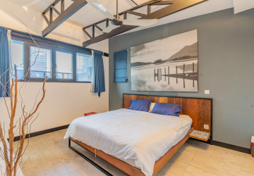 Renovated Duplex 3 Bedroom Apartment For Sale - BKK1, Phnom Penh thumbnail