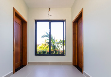 8 Bedroom Boutique Hotel For Rent - Sala Kamreuk, Siem Reap thumbnail