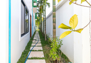 8 Bedroom Boutique Hotel For Rent - Sala Kamreuk, Siem Reap thumbnail