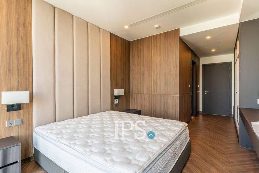 5 Bedroom Serviced Penthouse For Rent - BKK1, Phnom Penh