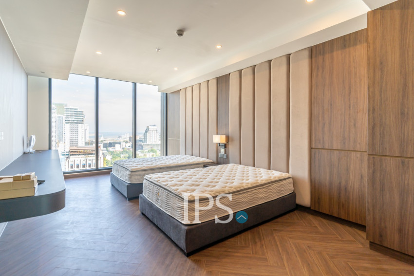 5 Bedroom Serviced Penthouse For Rent - BKK1, Phnom Penh