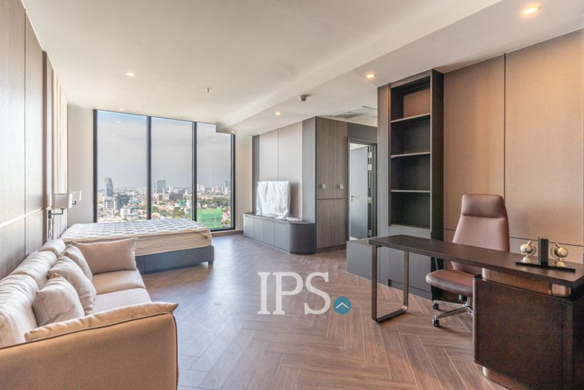 5 Bedroom Serviced Penthouse For Rent - BKK1, Phnom Penh