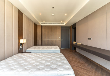 5 Bedroom Serviced Penthouse For Rent - BKK1, Phnom Penh thumbnail