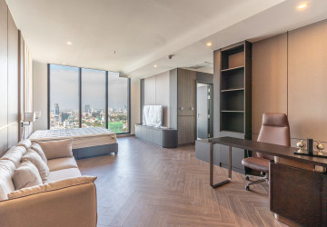 5 Bedroom Serviced Penthouse For Rent - BKK1, Phnom Penh thumbnail