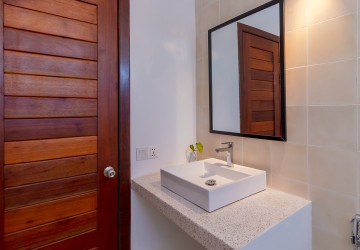 3 Bedroom Villa For Rent - Svay Dangkum, Siem Reap thumbnail