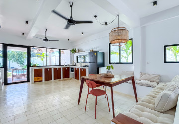 3 Bedroom Villa For Rent - Svay Dangkum, Siem Reap thumbnail