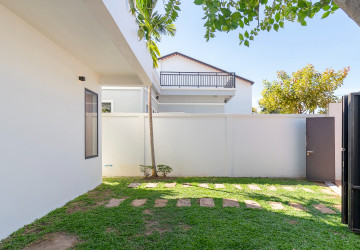 3 Bedroom Villa For Rent - Svay Dangkum, Siem Reap thumbnail