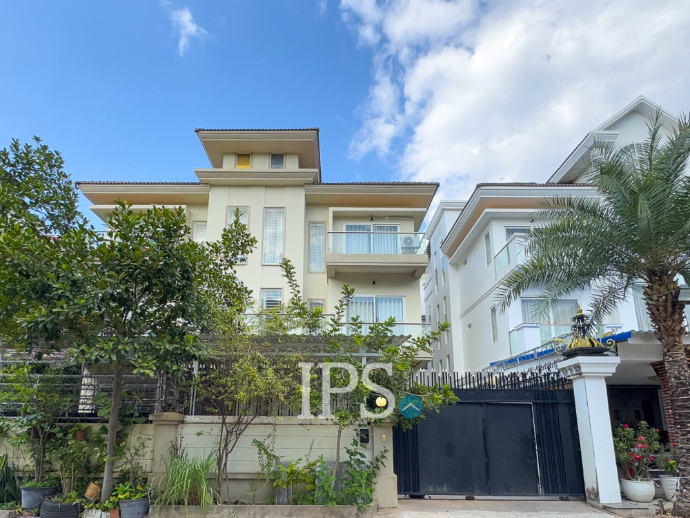 5 Bedroom House For Rent - Slor Kram, Siem Reap