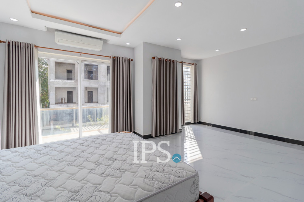 5 Bedroom House For Rent - Slor Kram, Siem Reap - Image 16