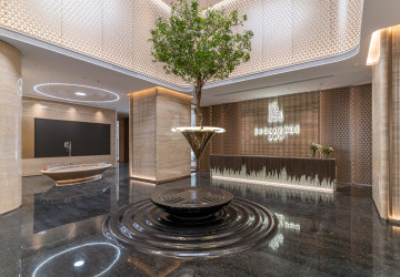 3 Bedroom Condo For Sale - Le Conde, BKK1, Phnom Penh thumbnail
