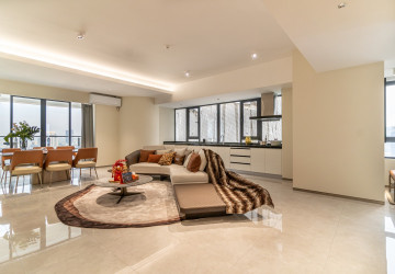 3 Bedroom Condo For Sale - Le Conde, BKK1, Phnom Penh thumbnail