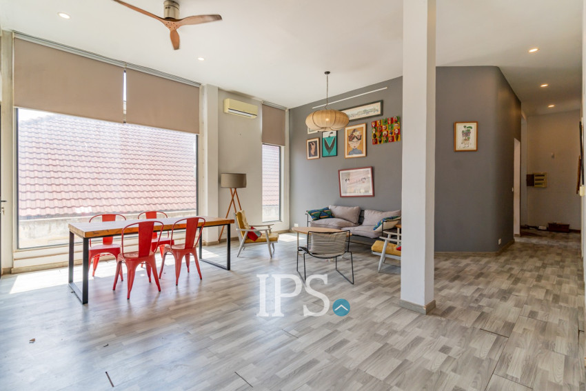 Renovated 3 Bedroom Apartment For Sale - Beoung Raing, Phnom Penh