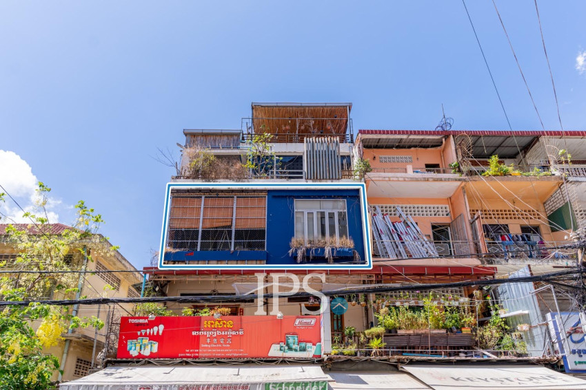 Renovated 3 Bedroom Apartment For Sale - Beoung Raing, Phnom Penh