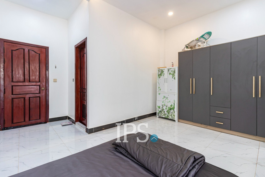1 Bedroom House For Sale - Svay Dangkum, Siem Reap