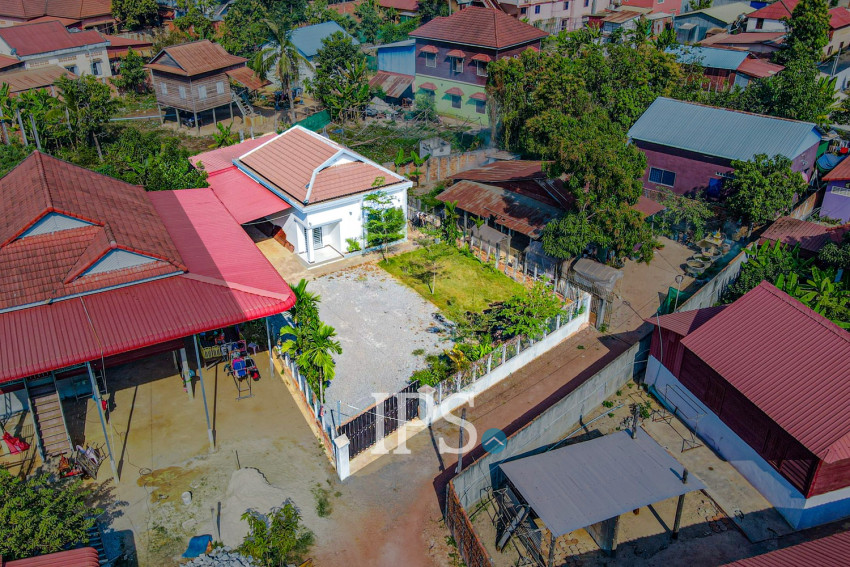 1 Bedroom House For Sale - Svay Dangkum, Siem Reap