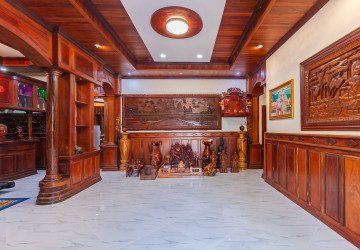 3 Bedroom House For Rent - Sala Kamreuk, Siem Reap thumbnail