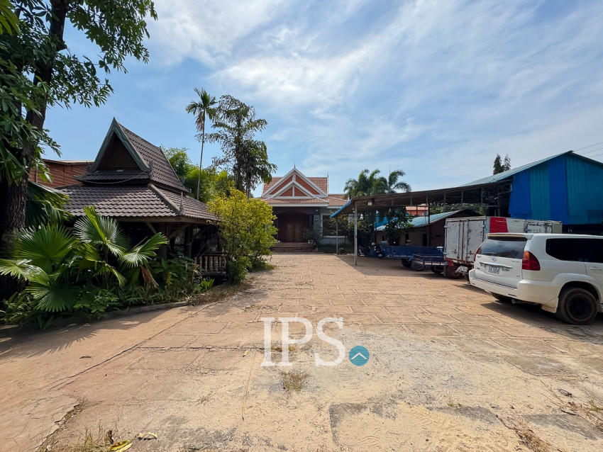 3 Bedroom House For Rent - Sala Kamreuk, Siem Reap