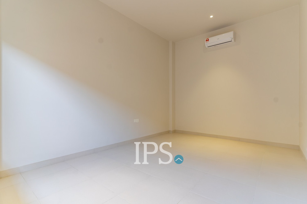 5 Bedroom Brand New Luxury Villa For Sale - Veal Sbov, Khan Chbar Ampov, Phnom Penh - Image 44 5 Bedroom Brand New Luxury Villa For Sale - Veal Sbov, Khan Chbar Ampov, Phnom Penh - Image 44