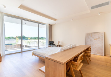 5 Bedroom Brand New Luxury Villa For Sale - Veal Sbov, Khan Chbar Ampov, Phnom Penh thumbnail