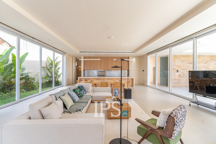 5 Bedroom Brand New Luxury Villa For Sale - Veal Sbov, Khan Chbar Ampov, Phnom Penh