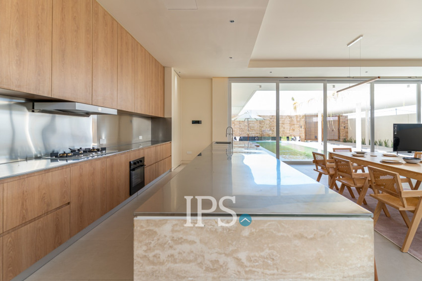 5 Bedroom Brand New Luxury Villa For Sale - Veal Sbov, Khan Chbar Ampov, Phnom Penh