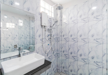 2 Bedroom Apartment For Rent - Svay Dangkum, Siem Reap thumbnail