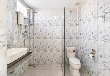 2 Bedroom Apartment For Rent - Svay Dangkum, Siem Reap thumbnail